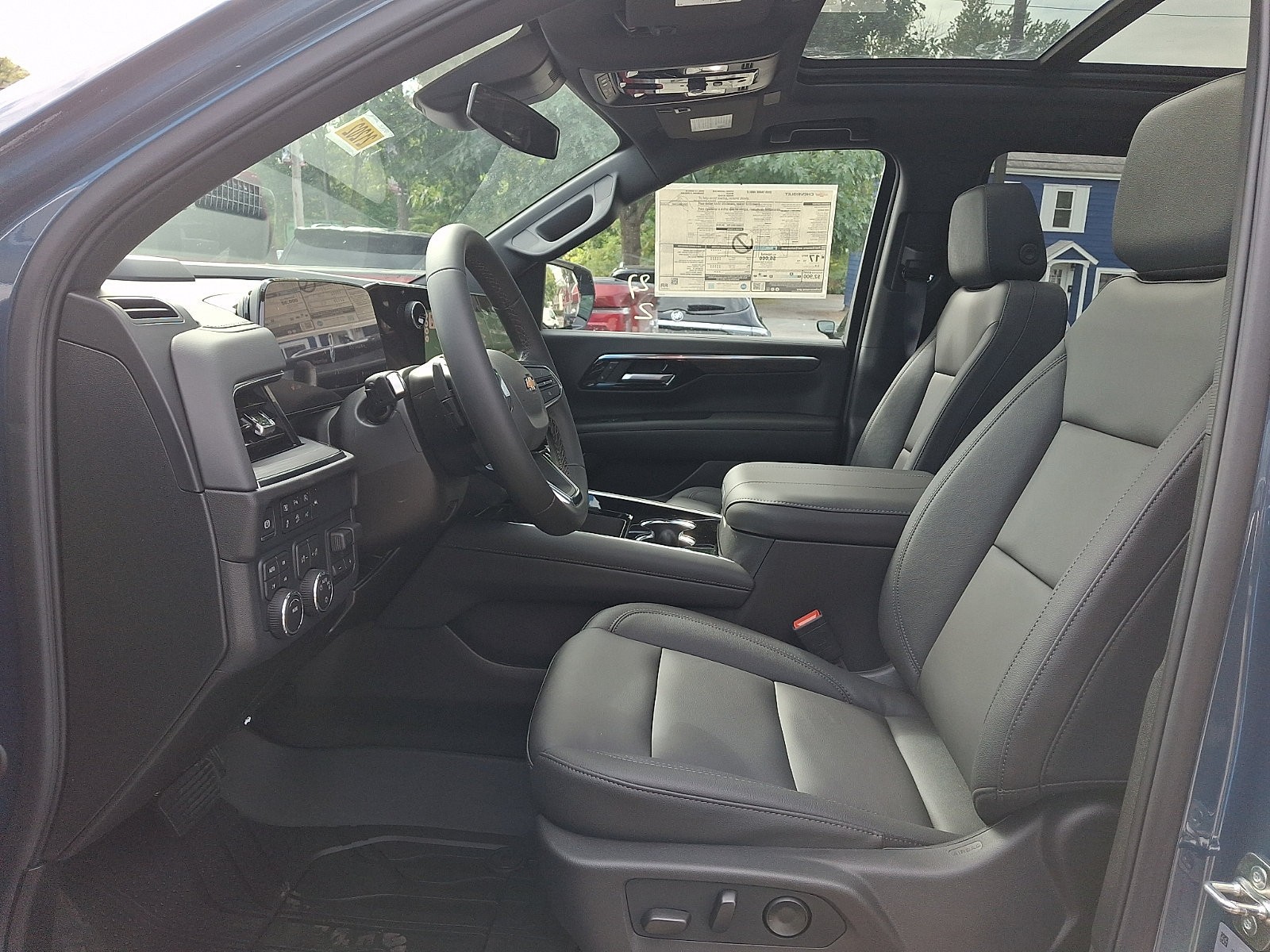 2026 Chevrolet Tahoe LT - Photo 14