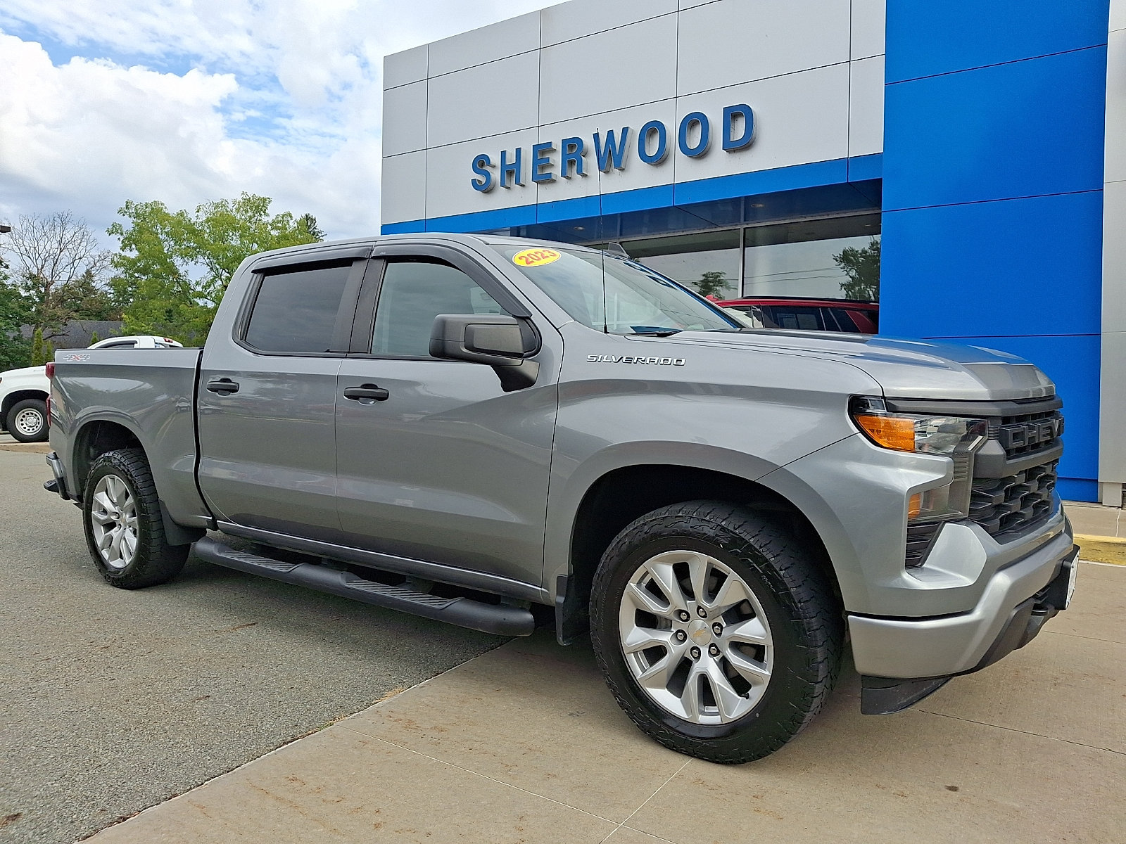 2023 Chevrolet Silverado 1500 Custom