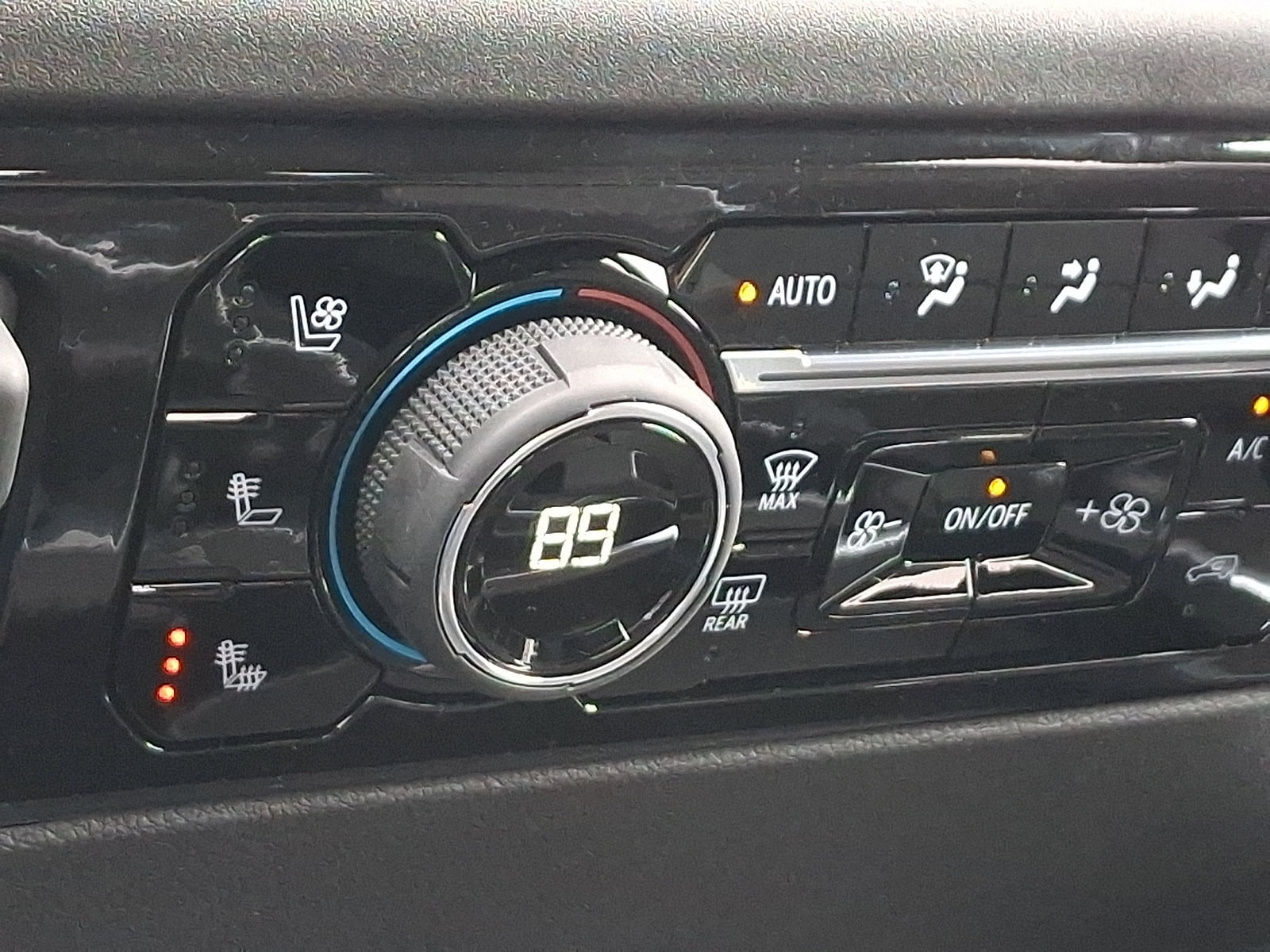 2026 Chevrolet Silverado 2500 HD High Country - Photo 23