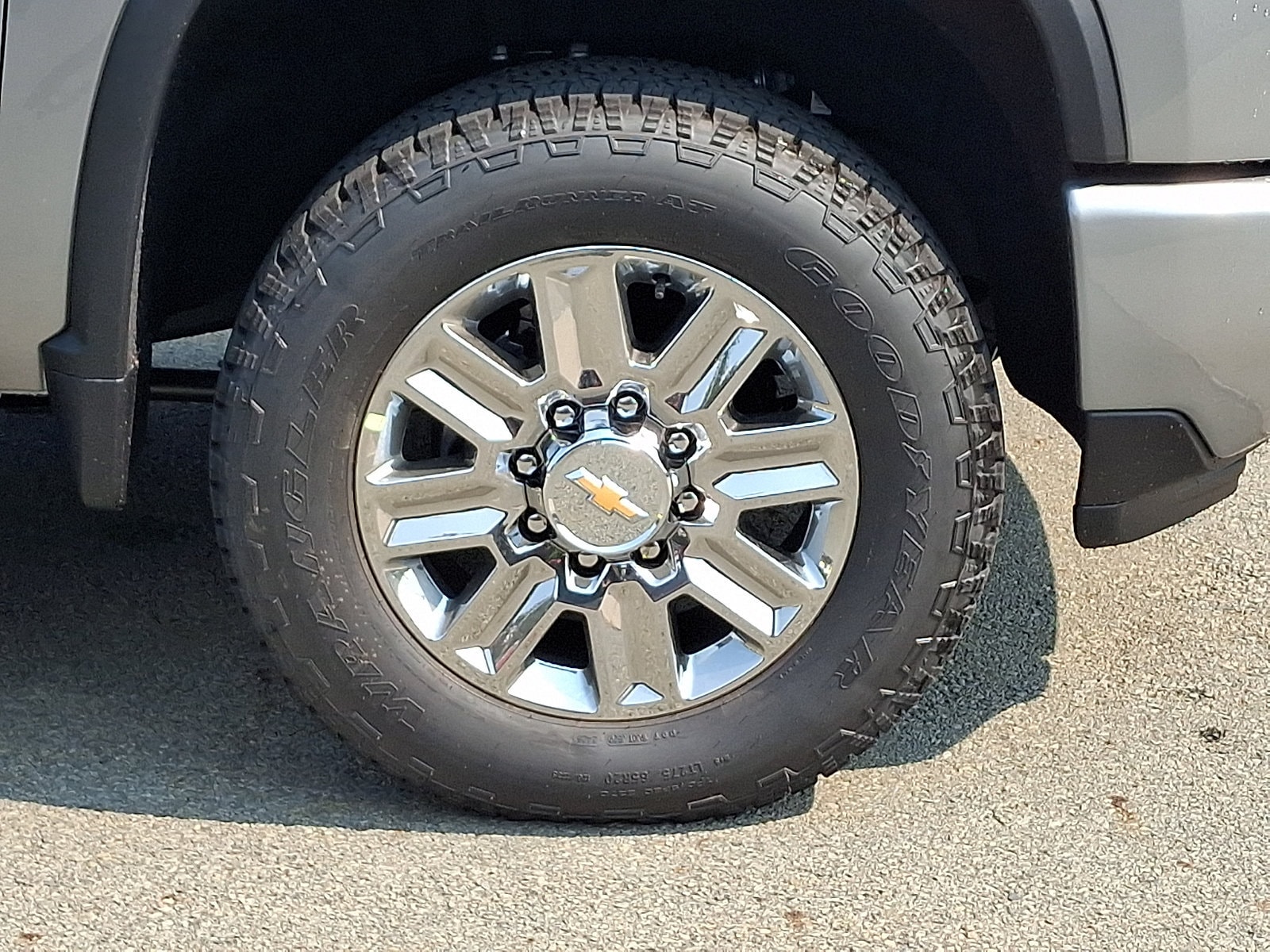 2026 Chevrolet Silverado 2500 HD High Country - Photo 8