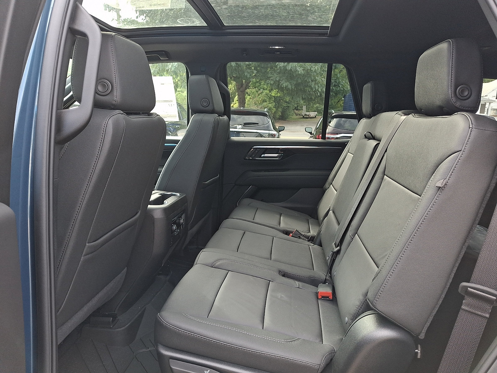 2026 Chevrolet Tahoe LT - Photo 11