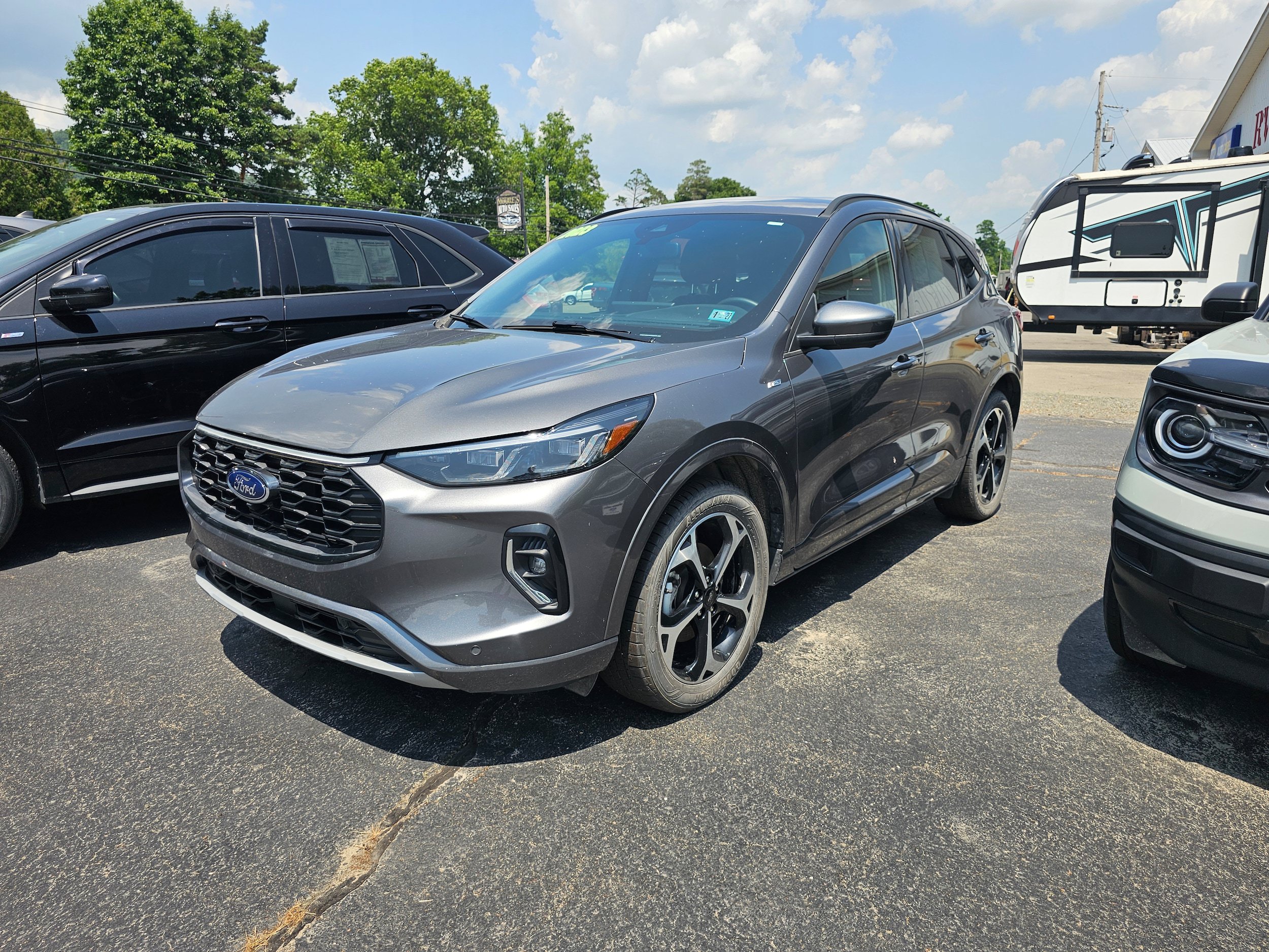 2023 Ford Escape ST-Line Elite