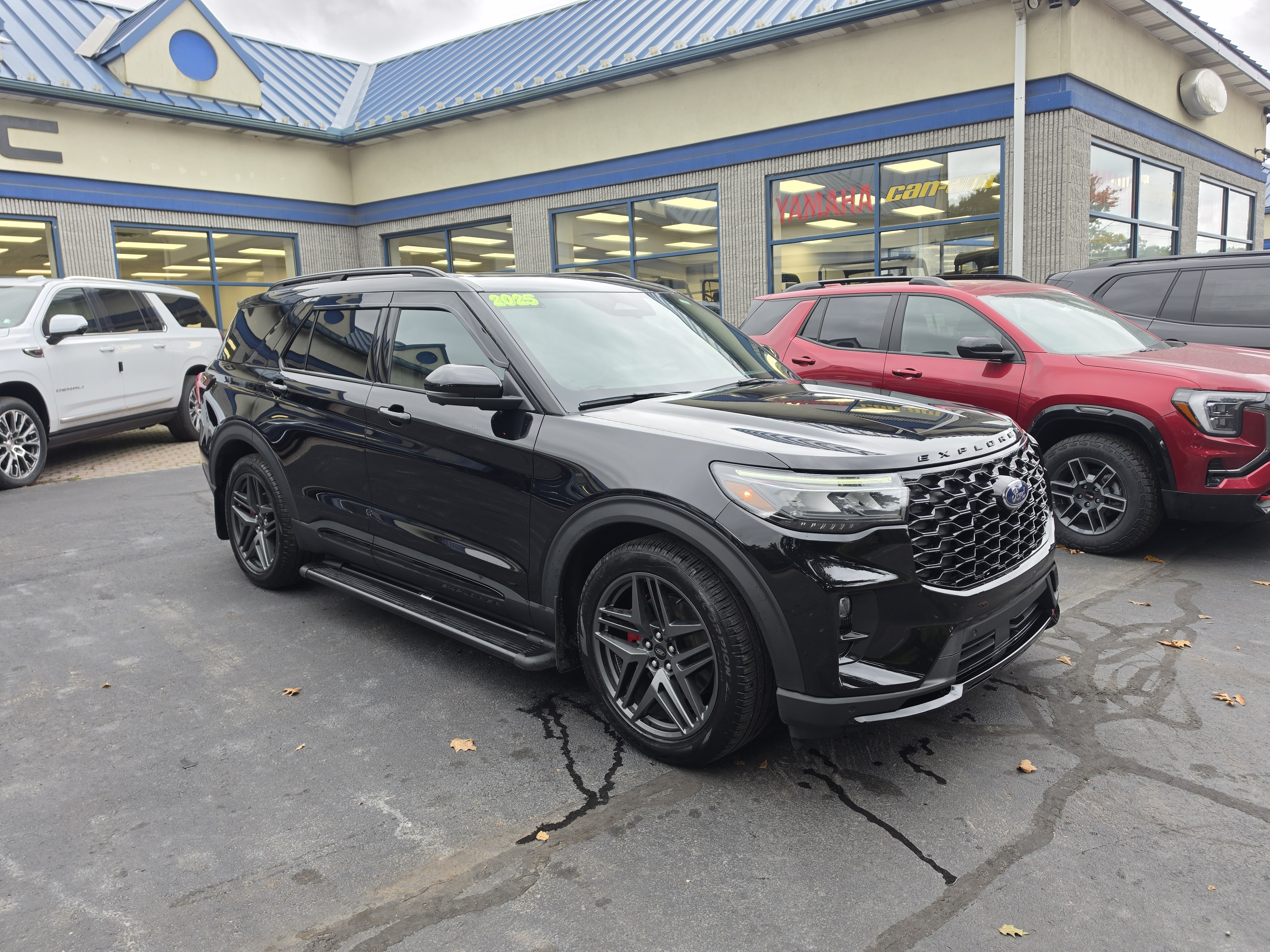 Used 2025 Ford Explorer ST SUV