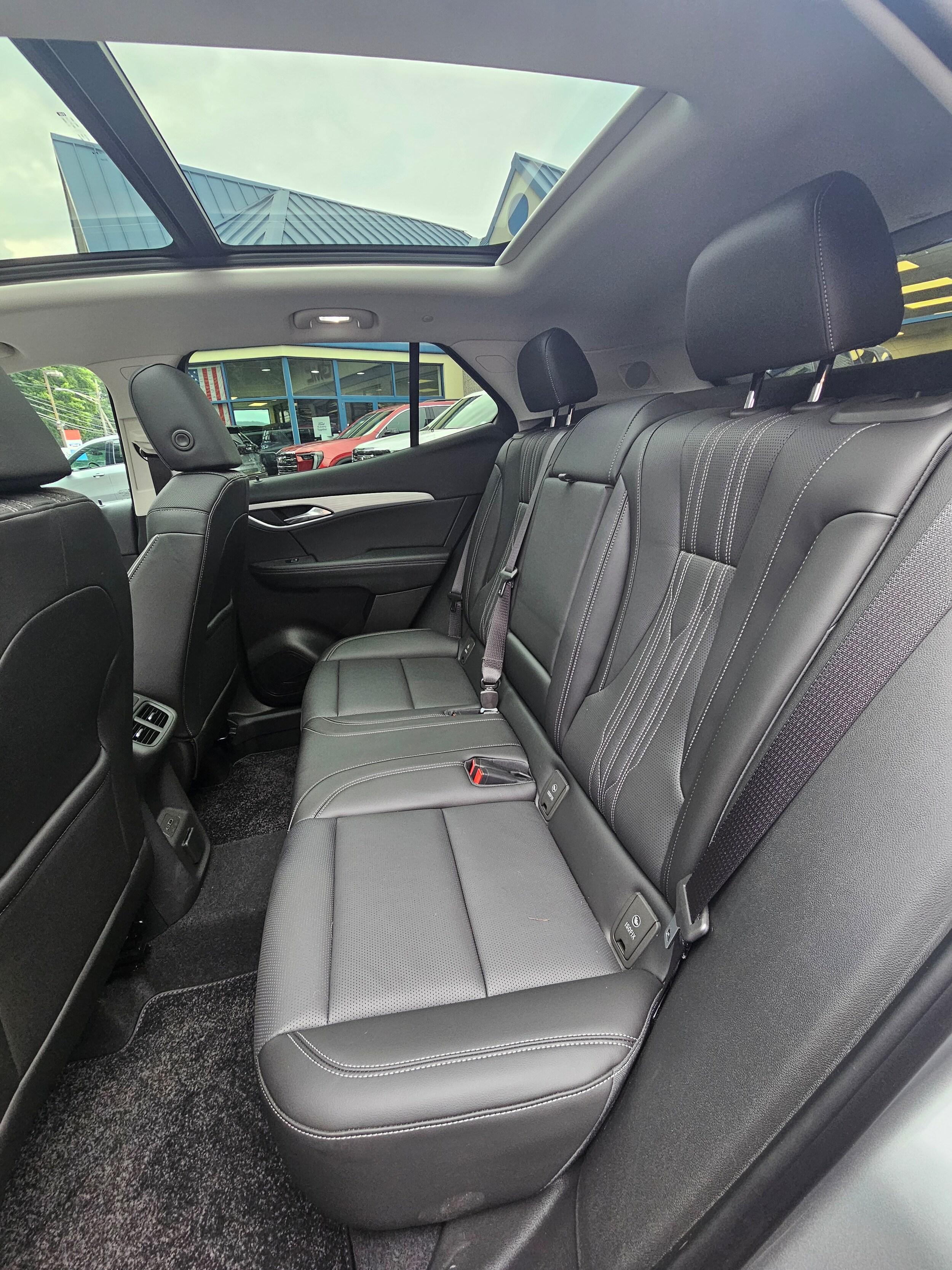 2024 Buick Envision Avenir - Photo 10