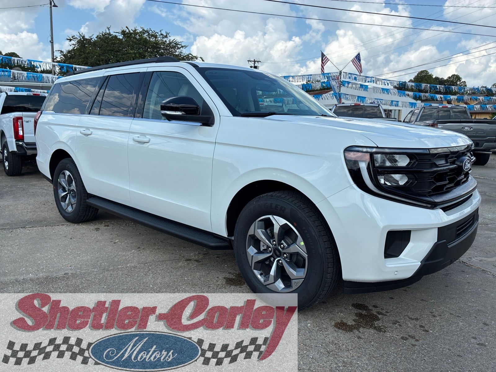 2027 Ford Expedition Max Active SUV