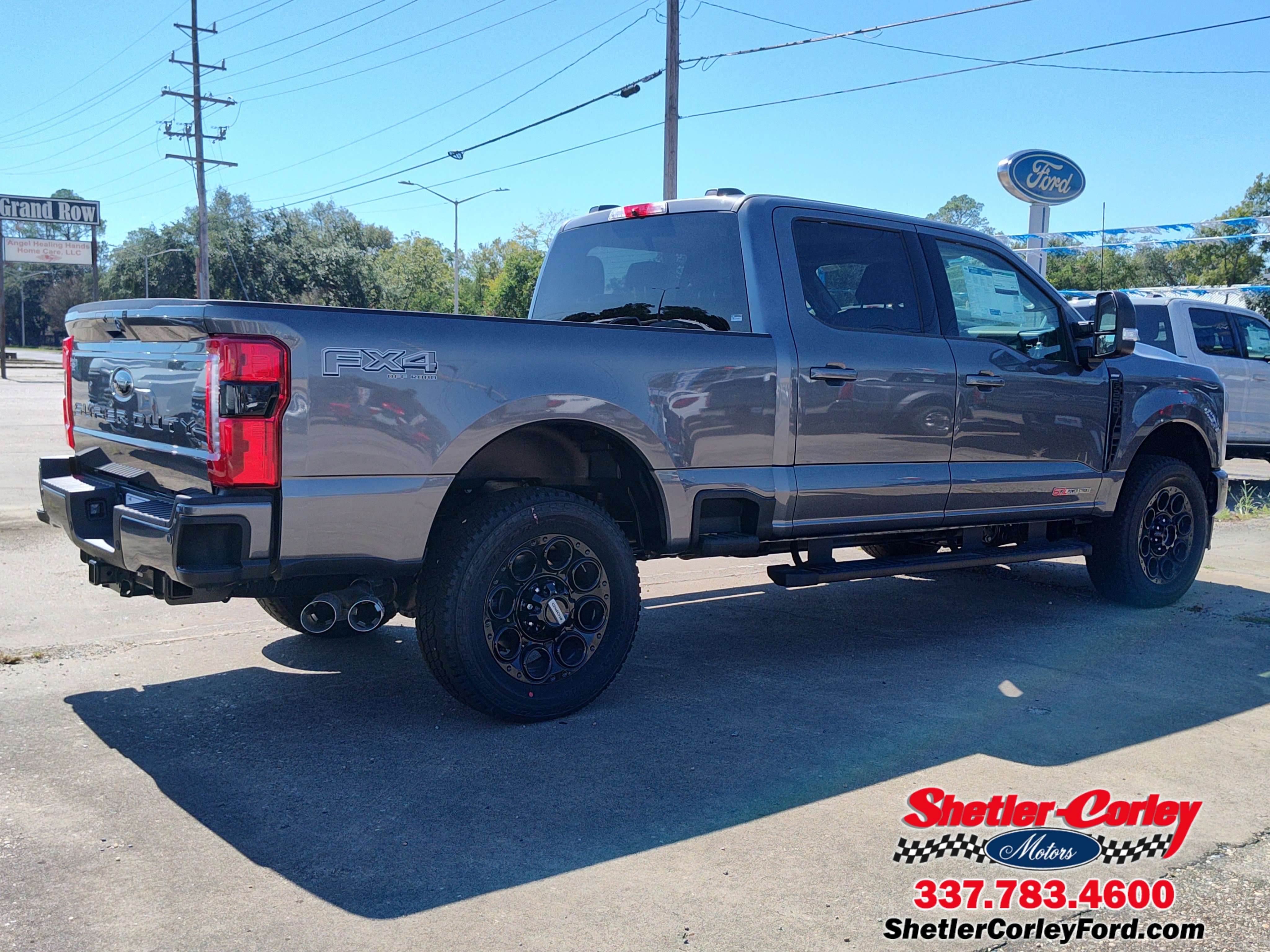 New 2026 Ford F-250 LARIAT Truck Crew Cab
