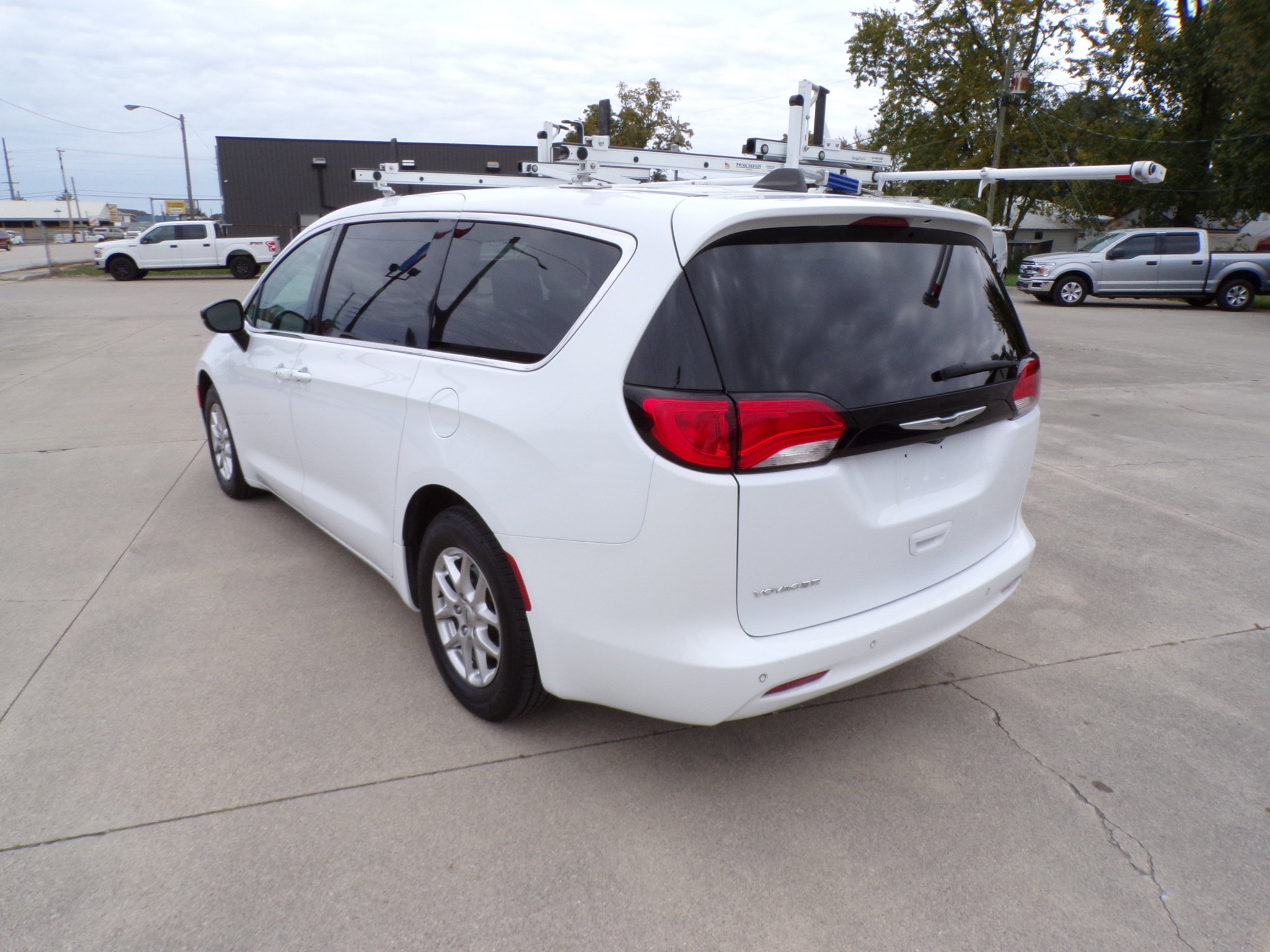 Used 2024 Chrysler Voyager LX Van Passenger Van