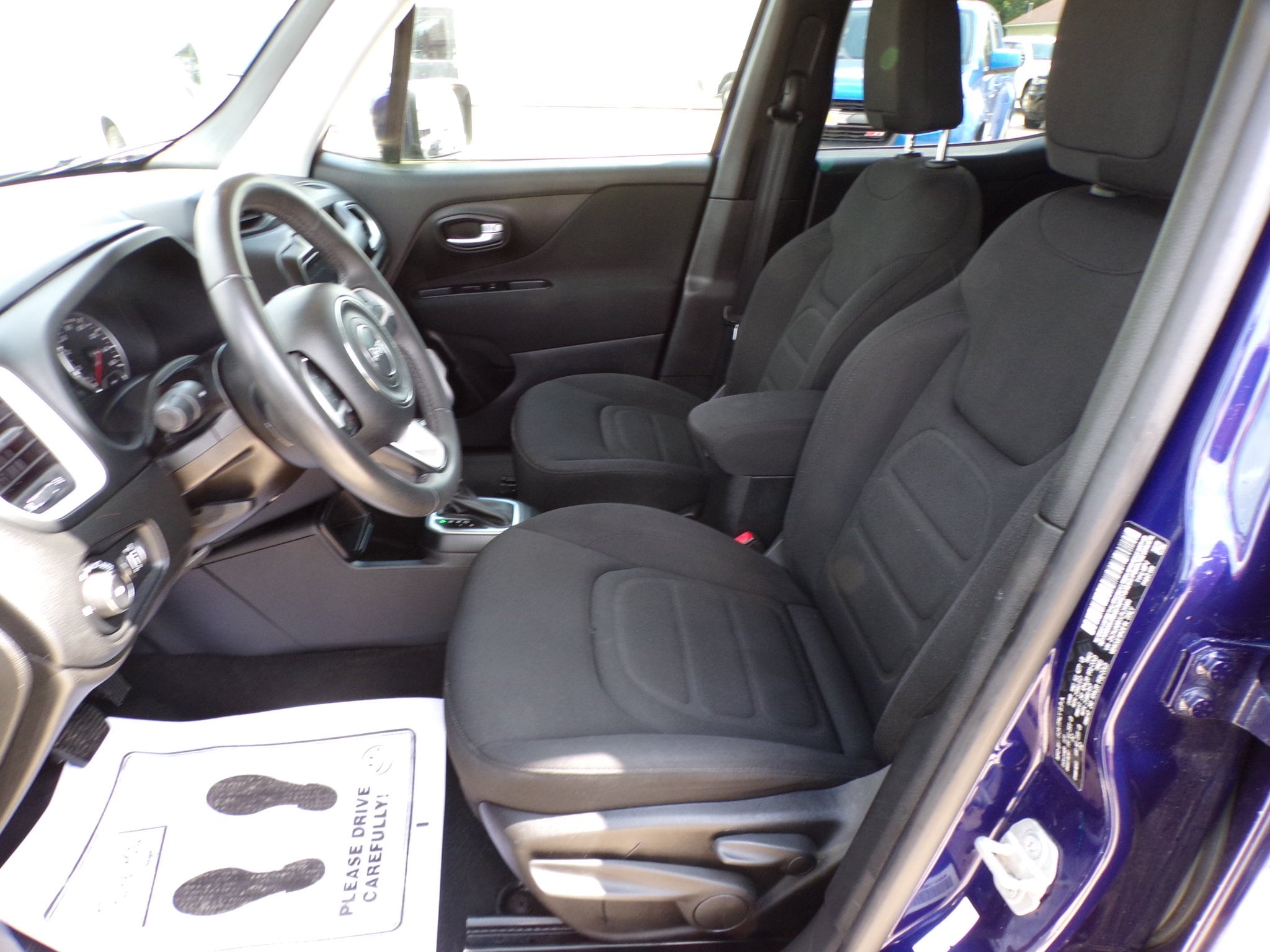 2020 Jeep Renegade Latitude - Photo 14