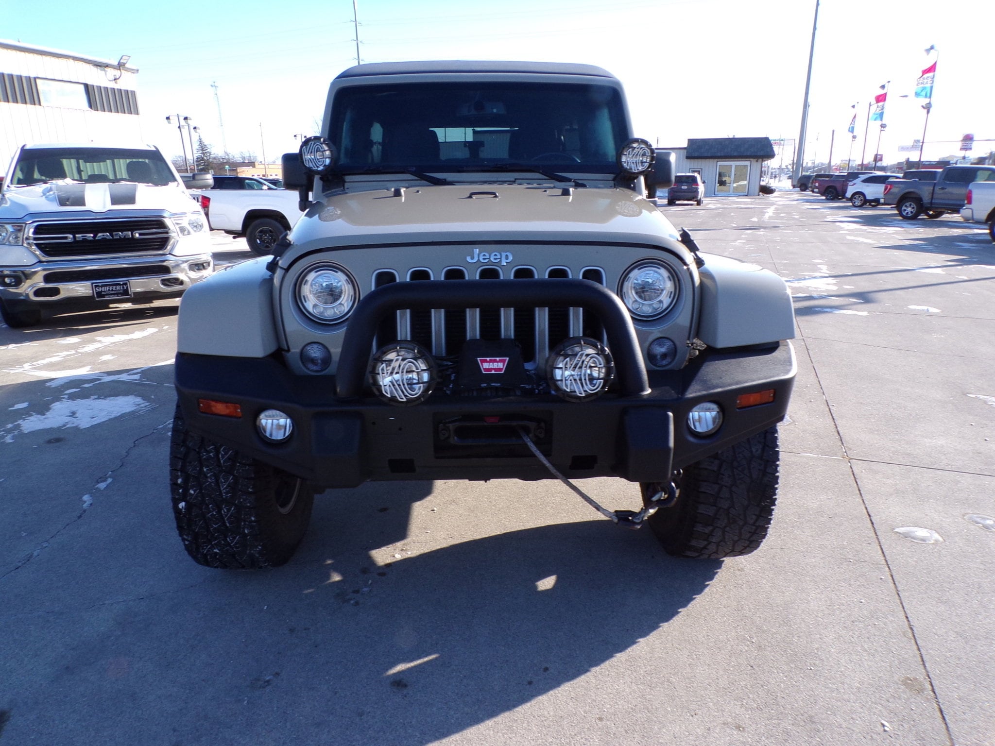 2017 Jeep Wrangler Unlimited Sahara - Photo 2