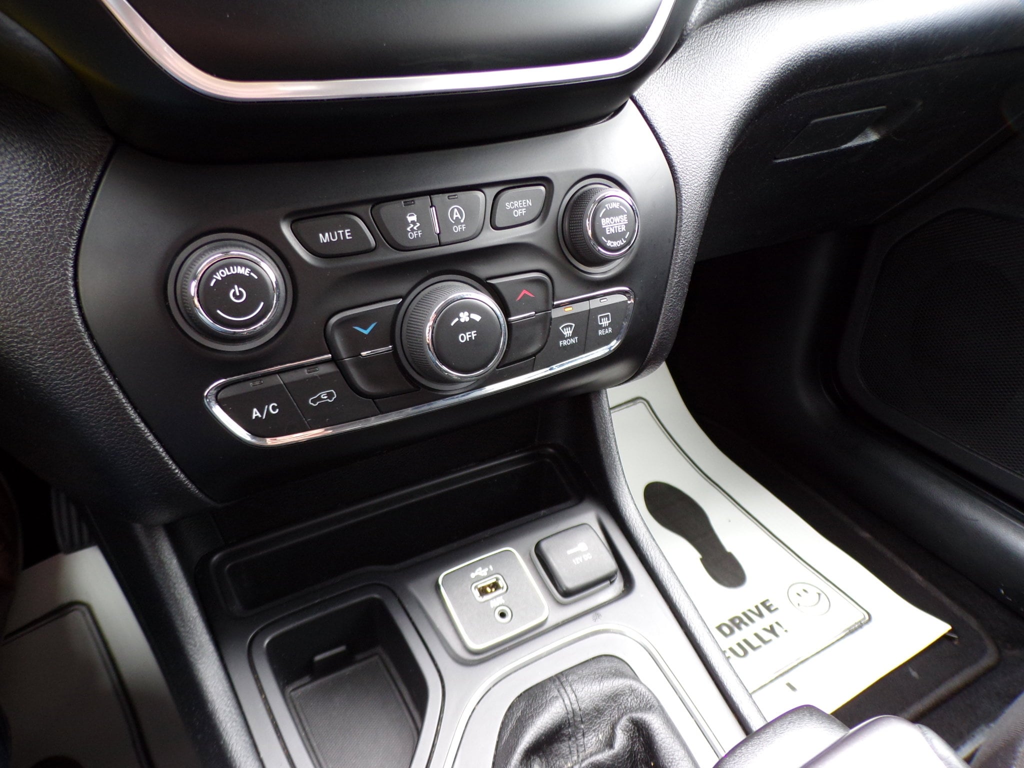 2020 Jeep Cherokee Latitude - Photo 30