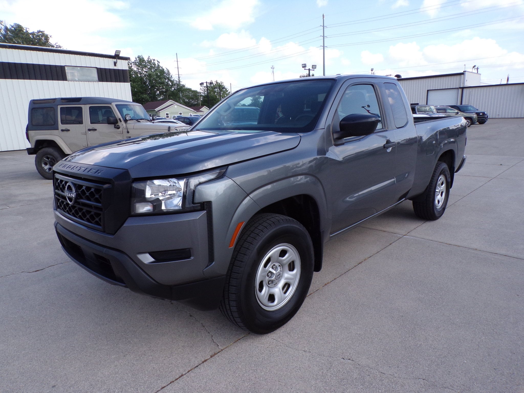 2023 Nissan Frontier S