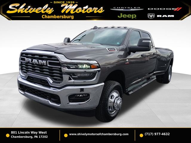 2026 Ram 3500 TRADESMAN CREW CAB 4X4 8' BOX Pickup