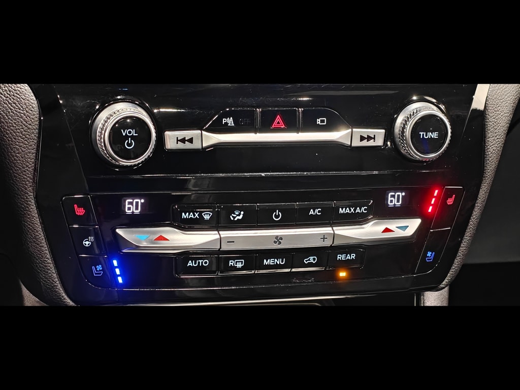 2021 Ford Explorer ST - Photo 9