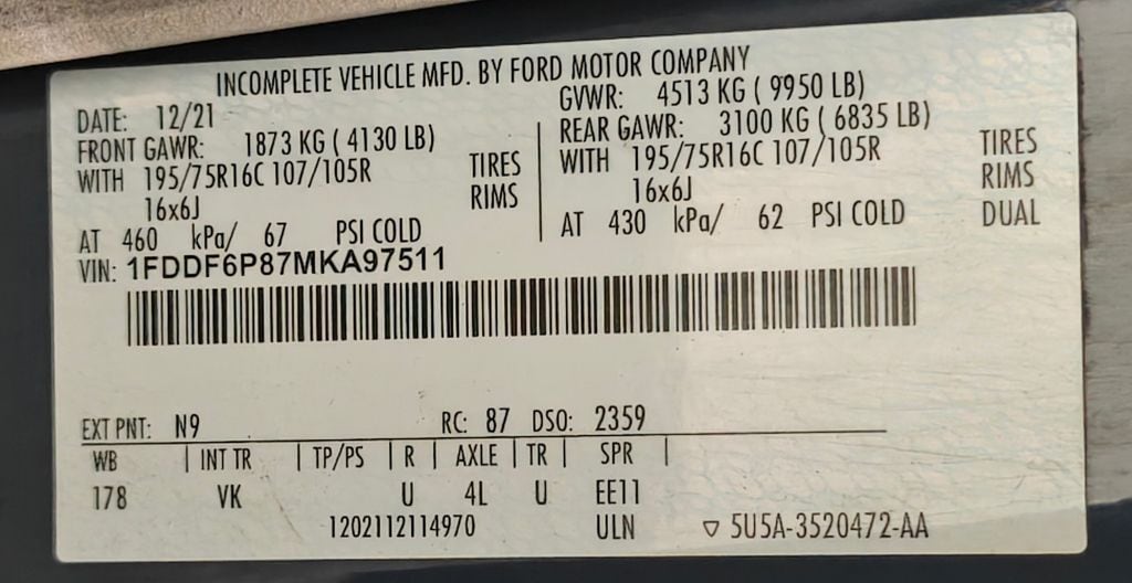 2021 Ford Transit Cutaway Base - Photo 44