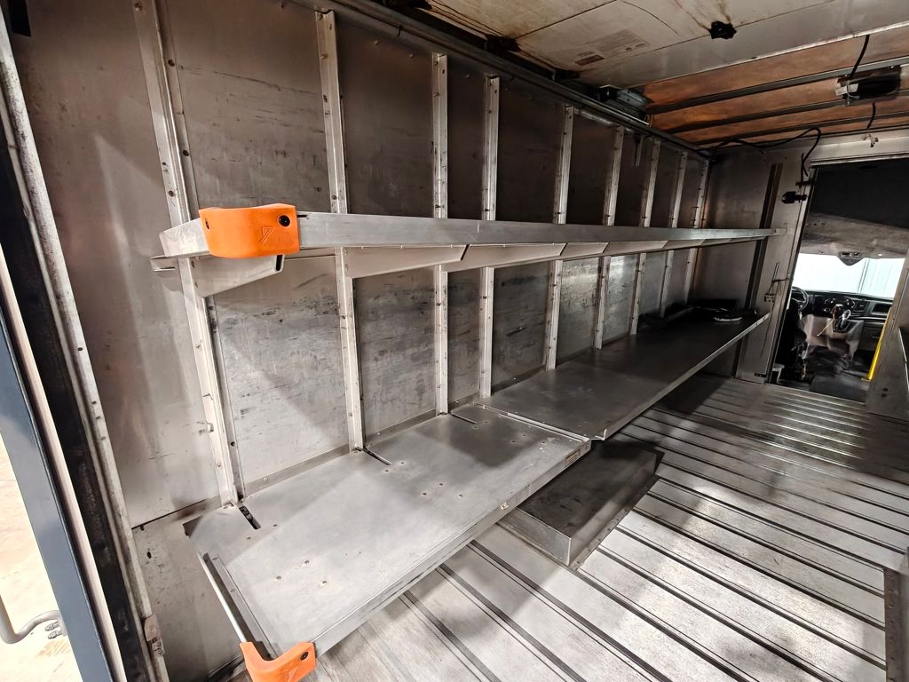 2021 Ford Transit Cutaway Base - Photo 26