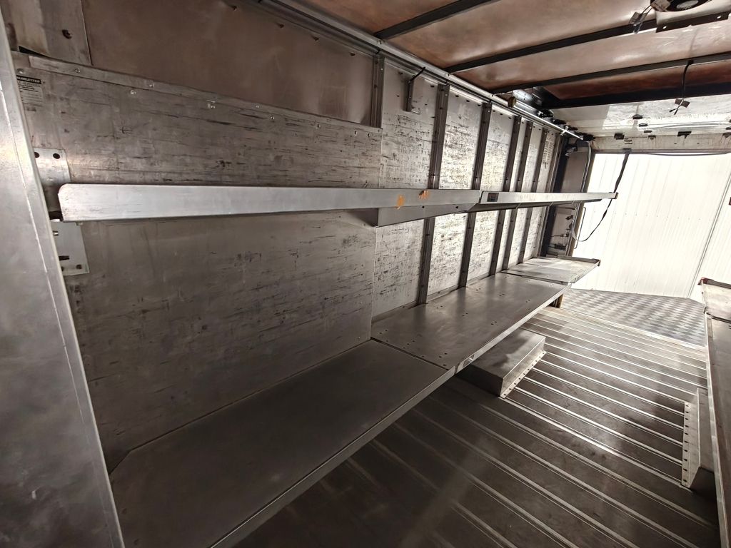 2021 Ford Transit Cutaway Base - Photo 22