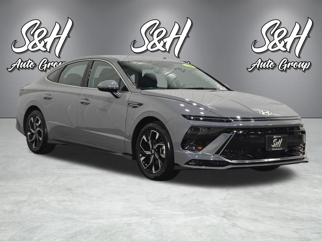 Used 2024 Hyundai Sonata SEL Sedan