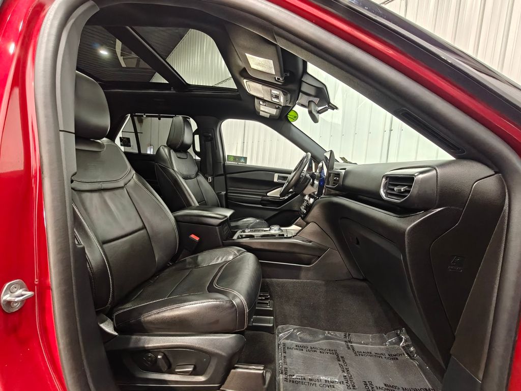 2021 Ford Explorer ST - Photo 30