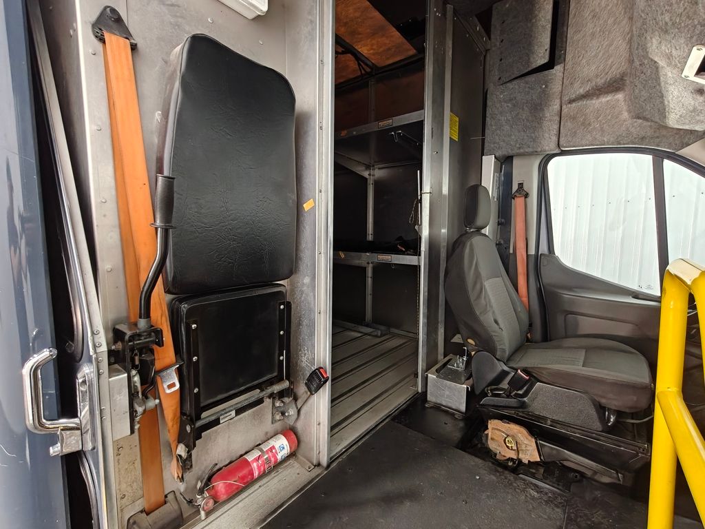 2021 Ford Transit Cutaway Base - Photo 29