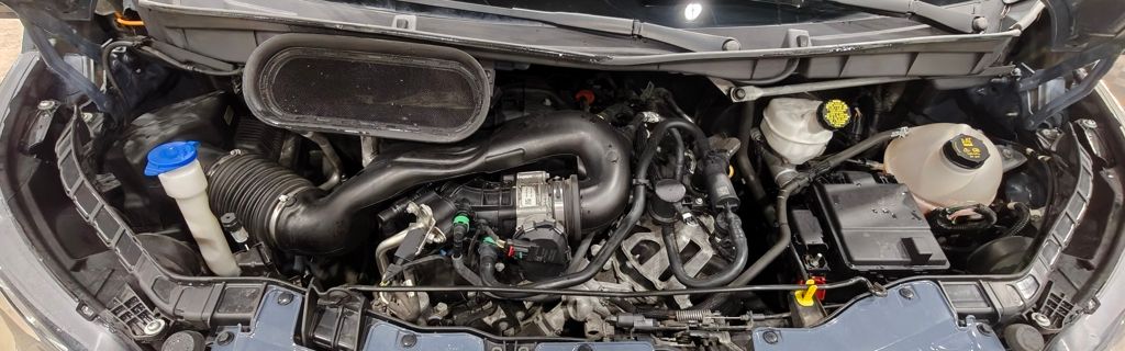 2021 Ford Transit Cutaway Base - Photo 37