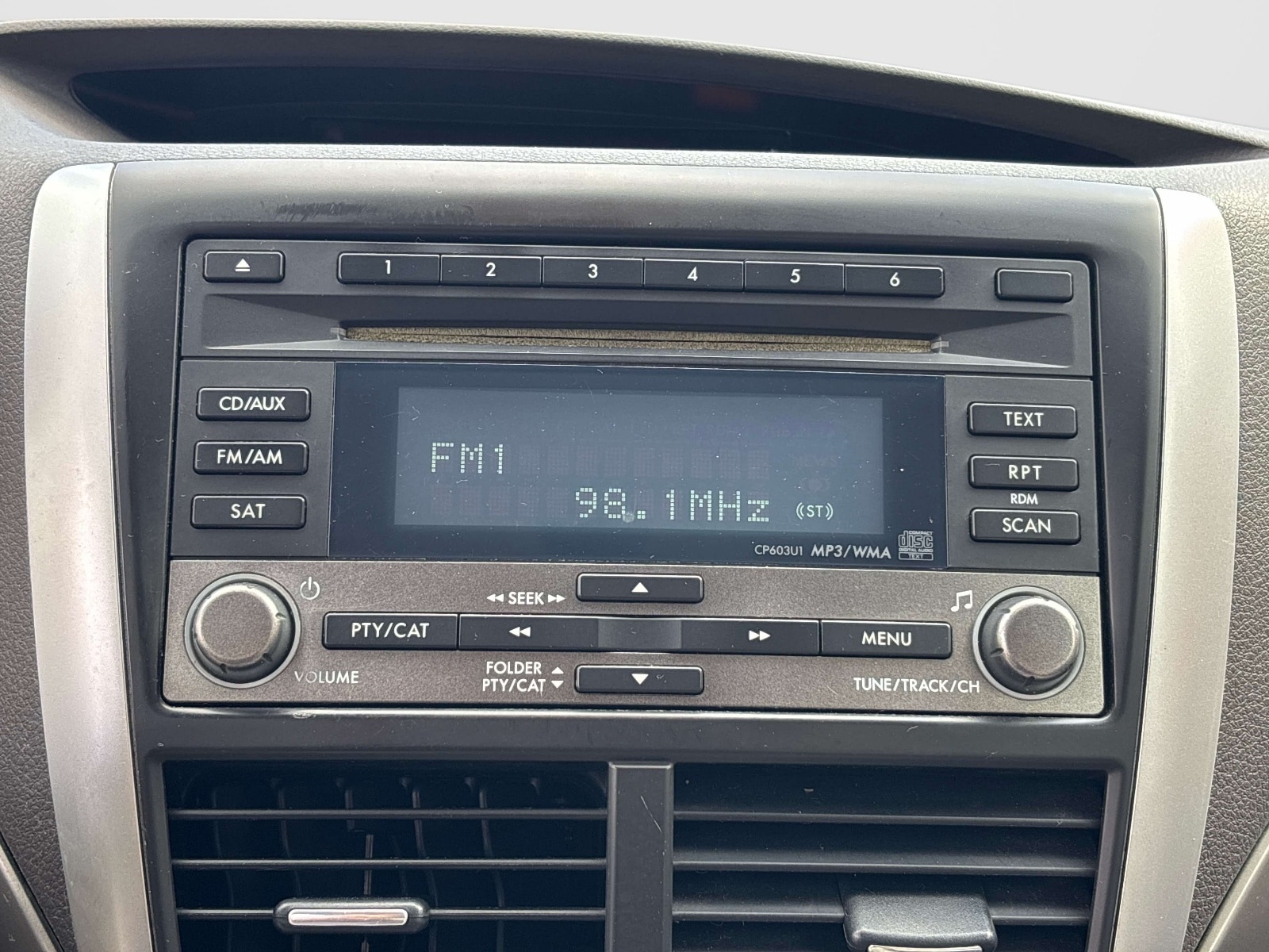 2009 Subaru Forester 2.5X - Photo 18