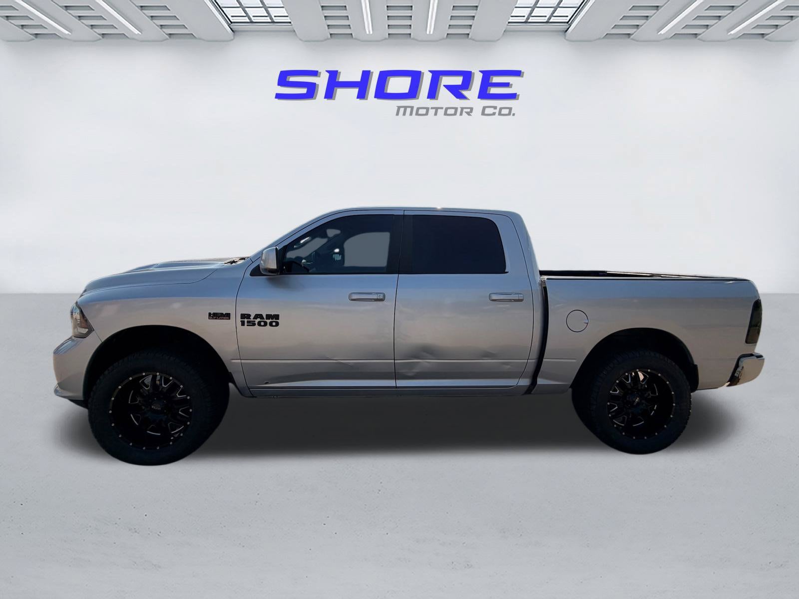 2018 RAM 1500 Pickup Night