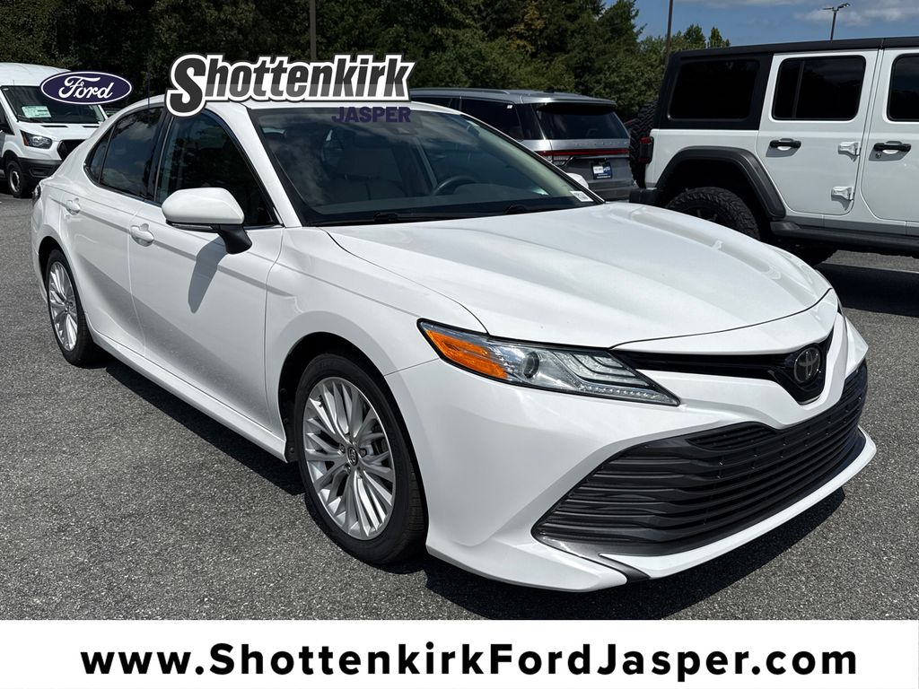 2019 Toyota Camry XLE
