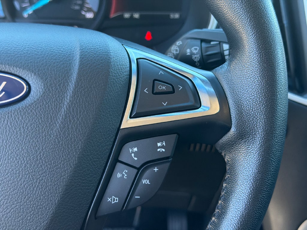 2020 Ford Edge SEL - Photo 26