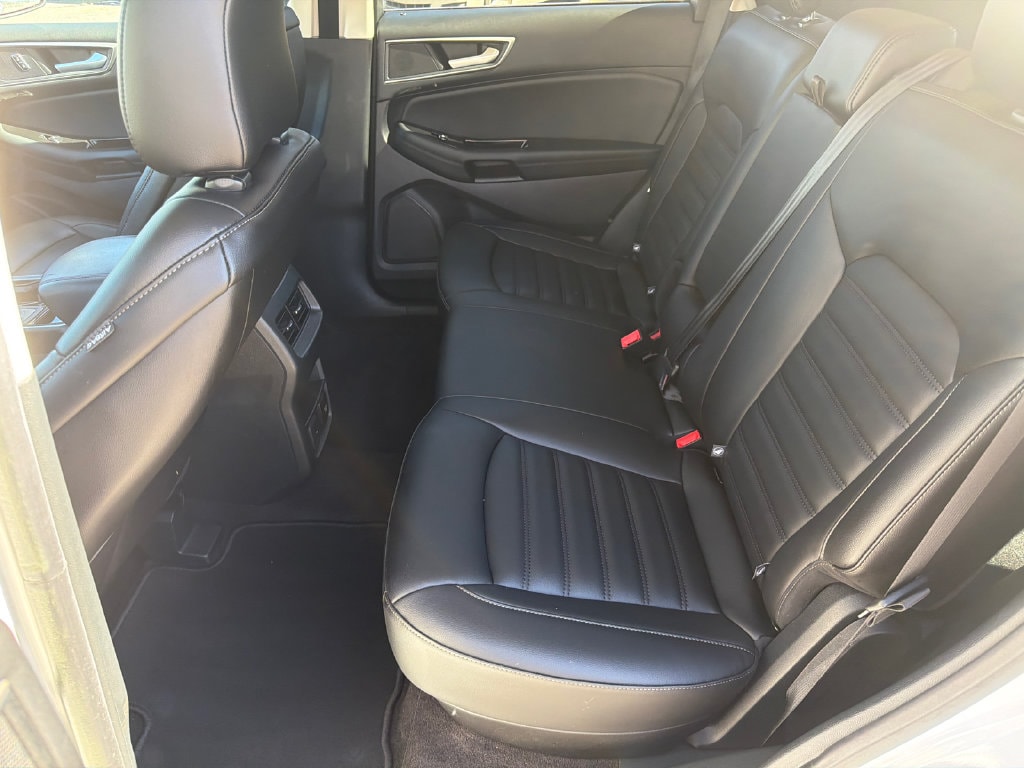2020 Ford Edge SEL - Photo 21