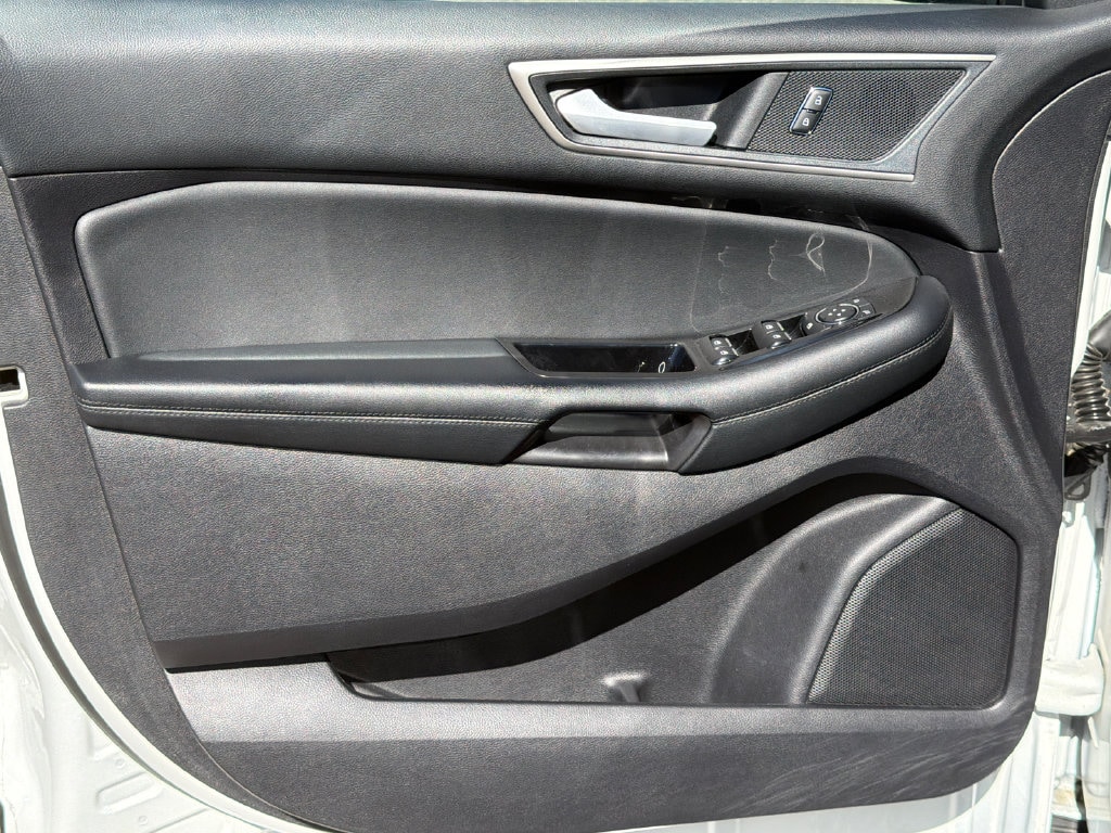 2020 Ford Edge SEL - Photo 10