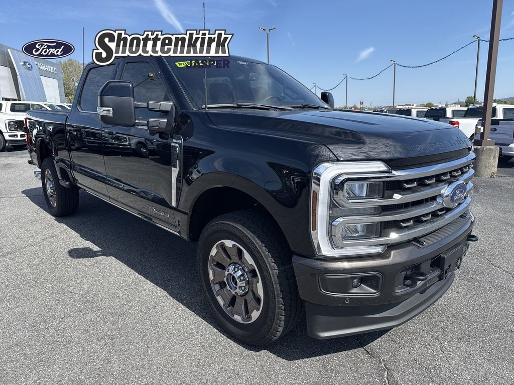 Used 2024 Ford F-250 King Ranch Crew Cab Truck