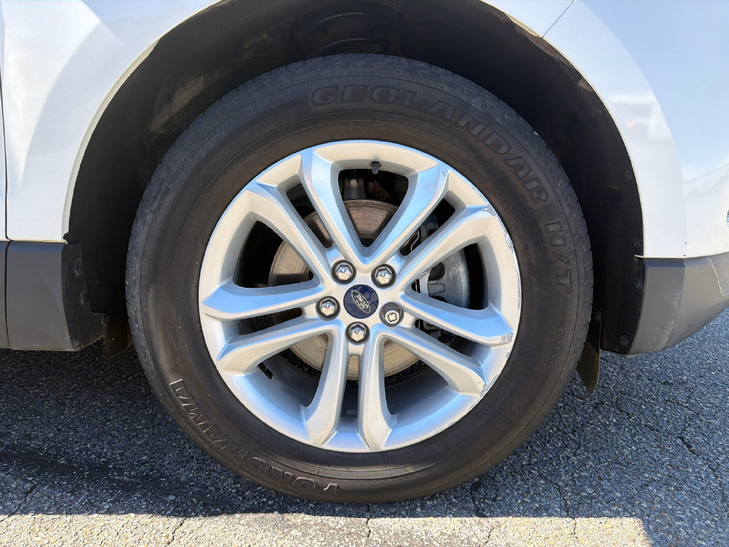 2020 Ford Edge SEL - Photo 12