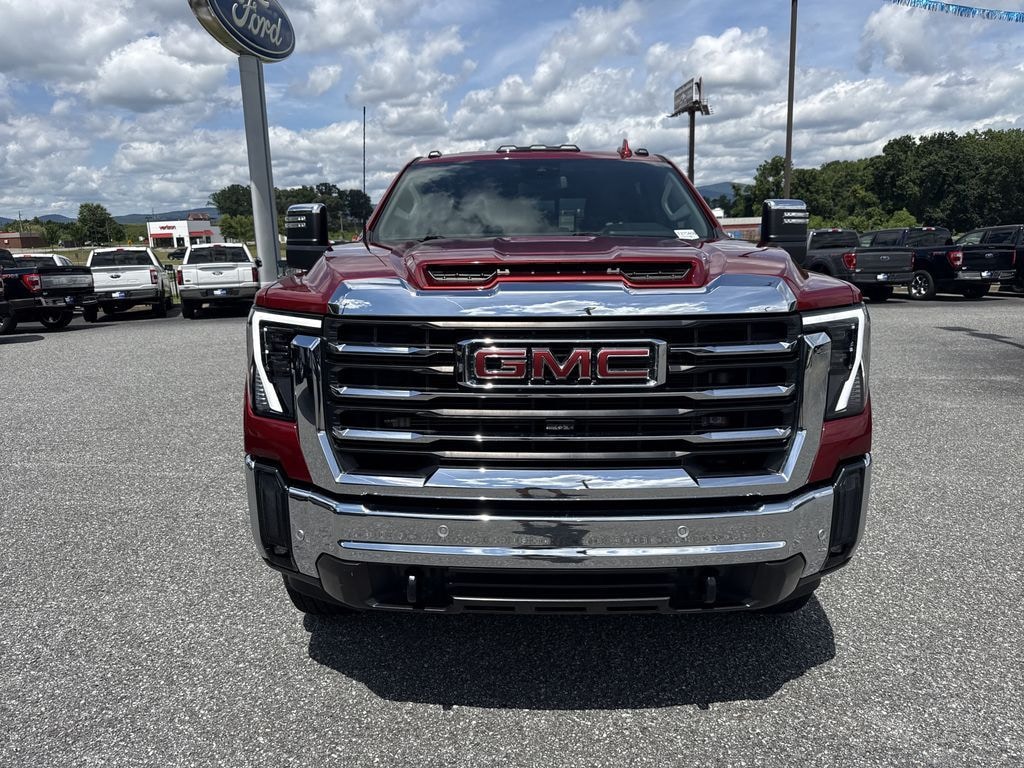 Used 2024 GMC Sierra 2500HD SLT Crew Cab Short Bed Truck