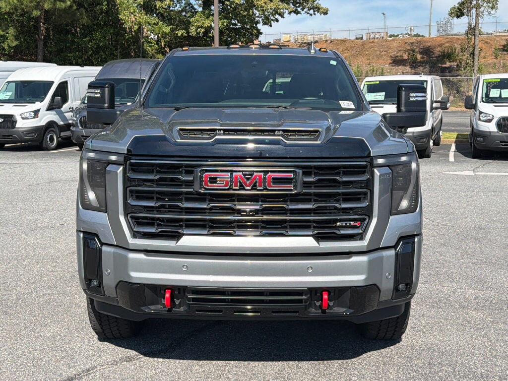Used 2025 GMC Sierra 3500HD AT4 Crew Cab Short Bed Truck