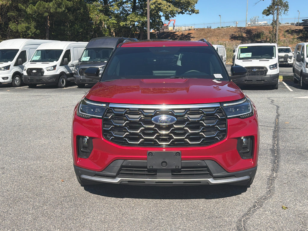 Used 2025 Ford Explorer