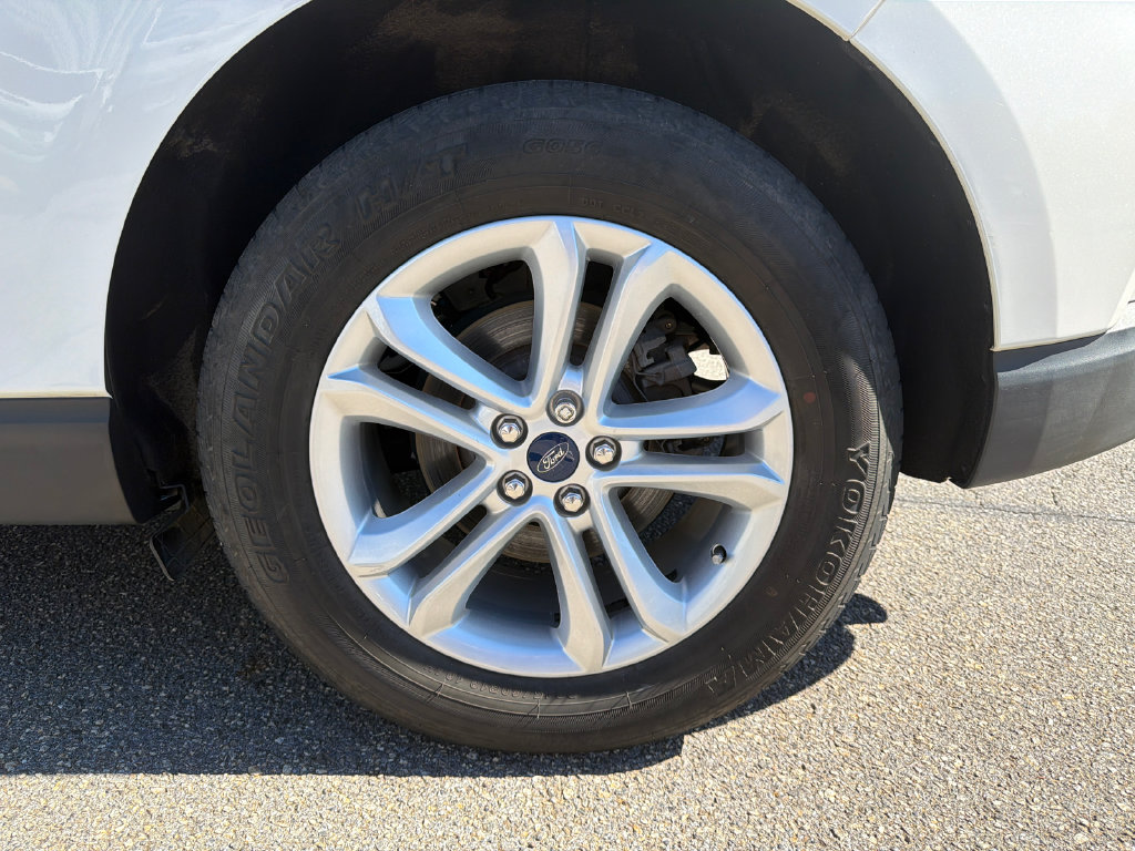2020 Ford Edge SEL - Photo 20