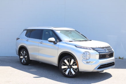 2026 Mitsubishi Outlander SEL SUV