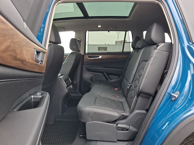 2026 Volkswagen Atlas SE w/Tech - Photo 5