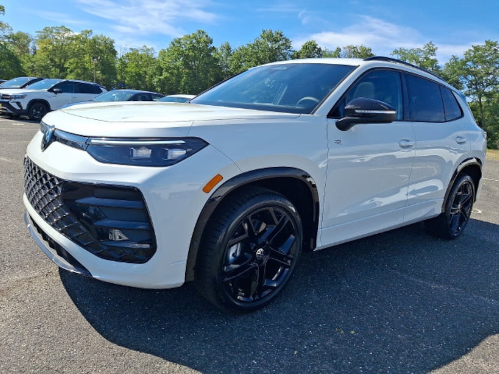 New 2026 Volkswagen Tiguan SE R-Line Black SUV