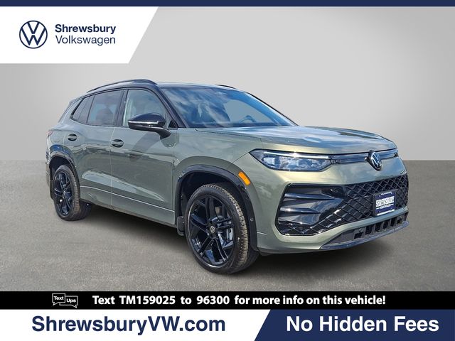 New 2026 Volkswagen Tiguan SE R-Line Black SUV
