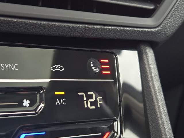 2026 Volkswagen Jetta SE - Photo 23