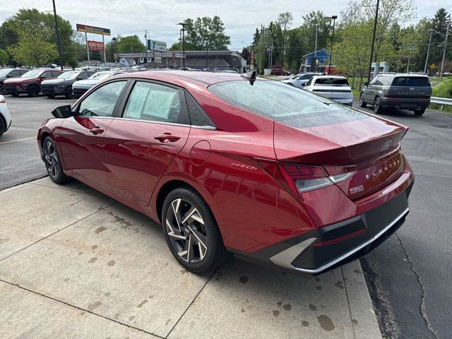 2024 Hyundai Elantra SEL - Photo 15