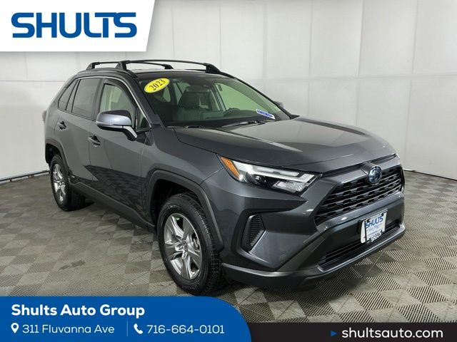 2023 Toyota RAV4 XLE
