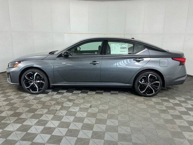 New 2026 Nissan Altima 2.5 SR Sedan