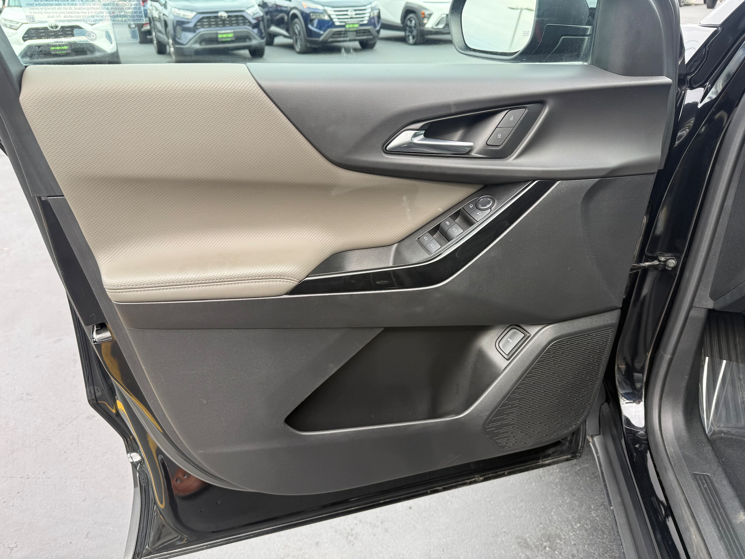 2025 Chevrolet Equinox LT - Photo 10