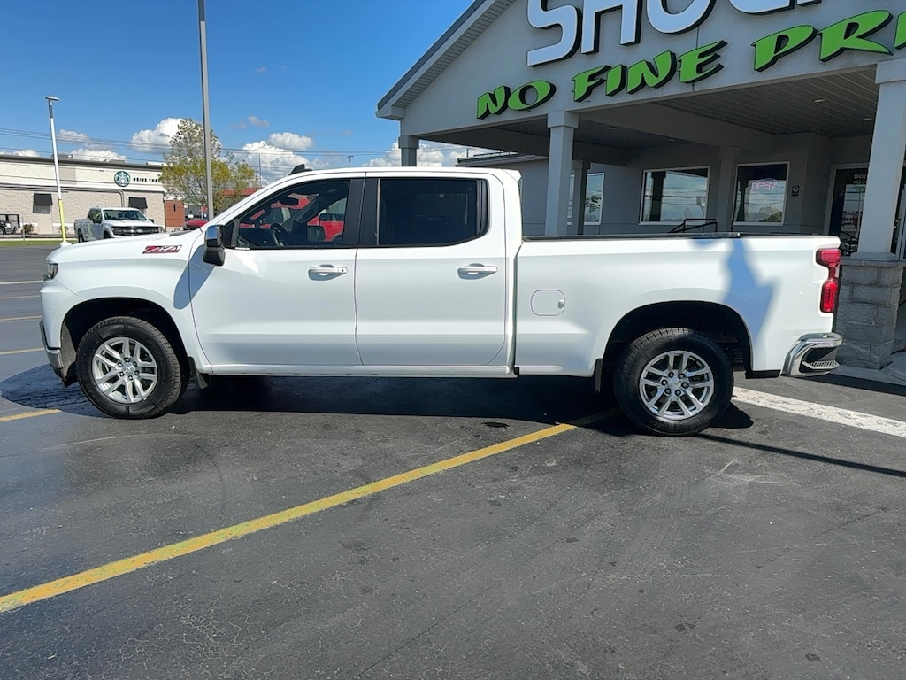 Used 2019 Chevrolet Silverado 1500 LT 4WD Crew Cab 157 LT