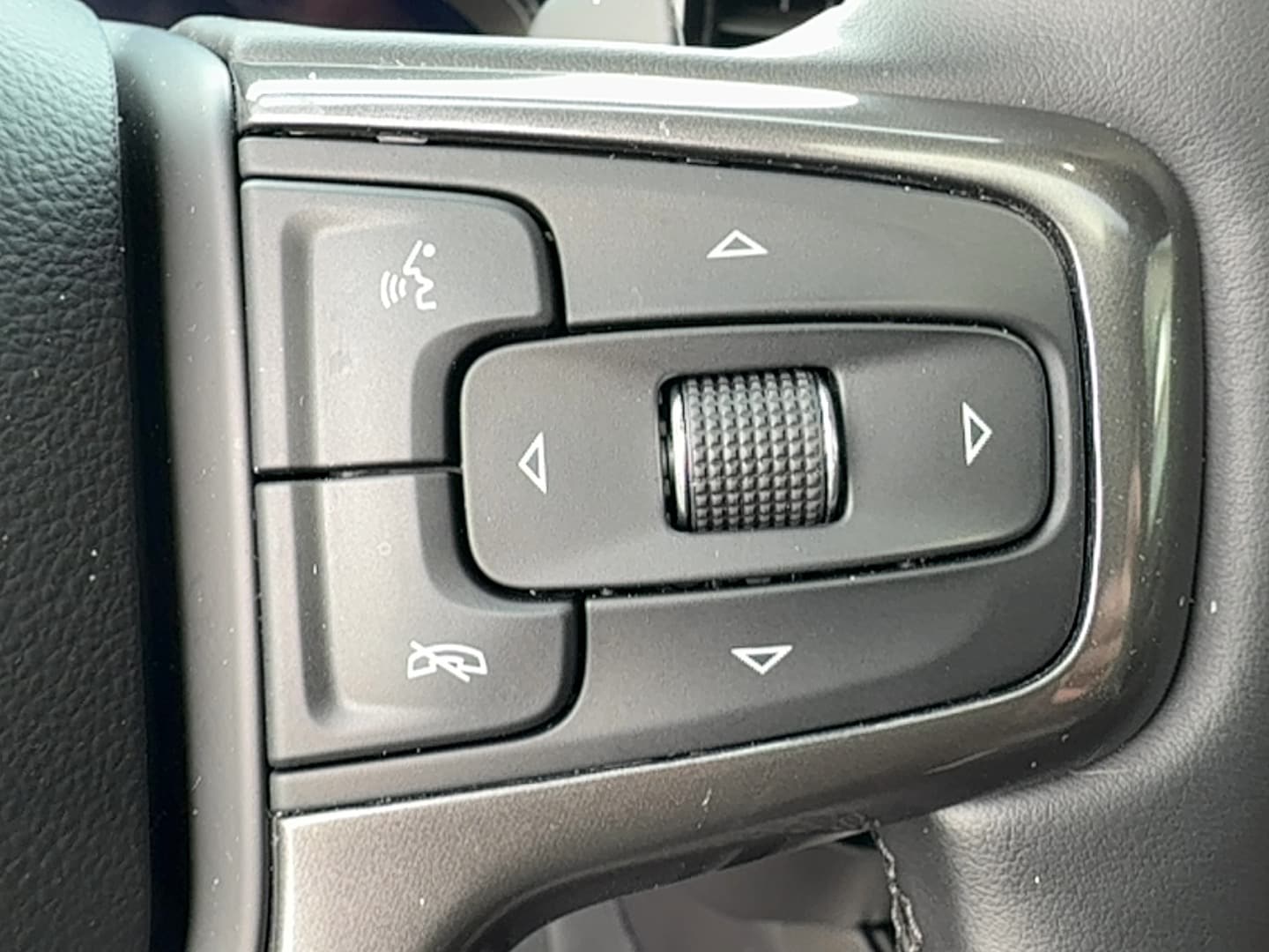 2024 Chevrolet Silverado 1500 ZR2 - Photo 19