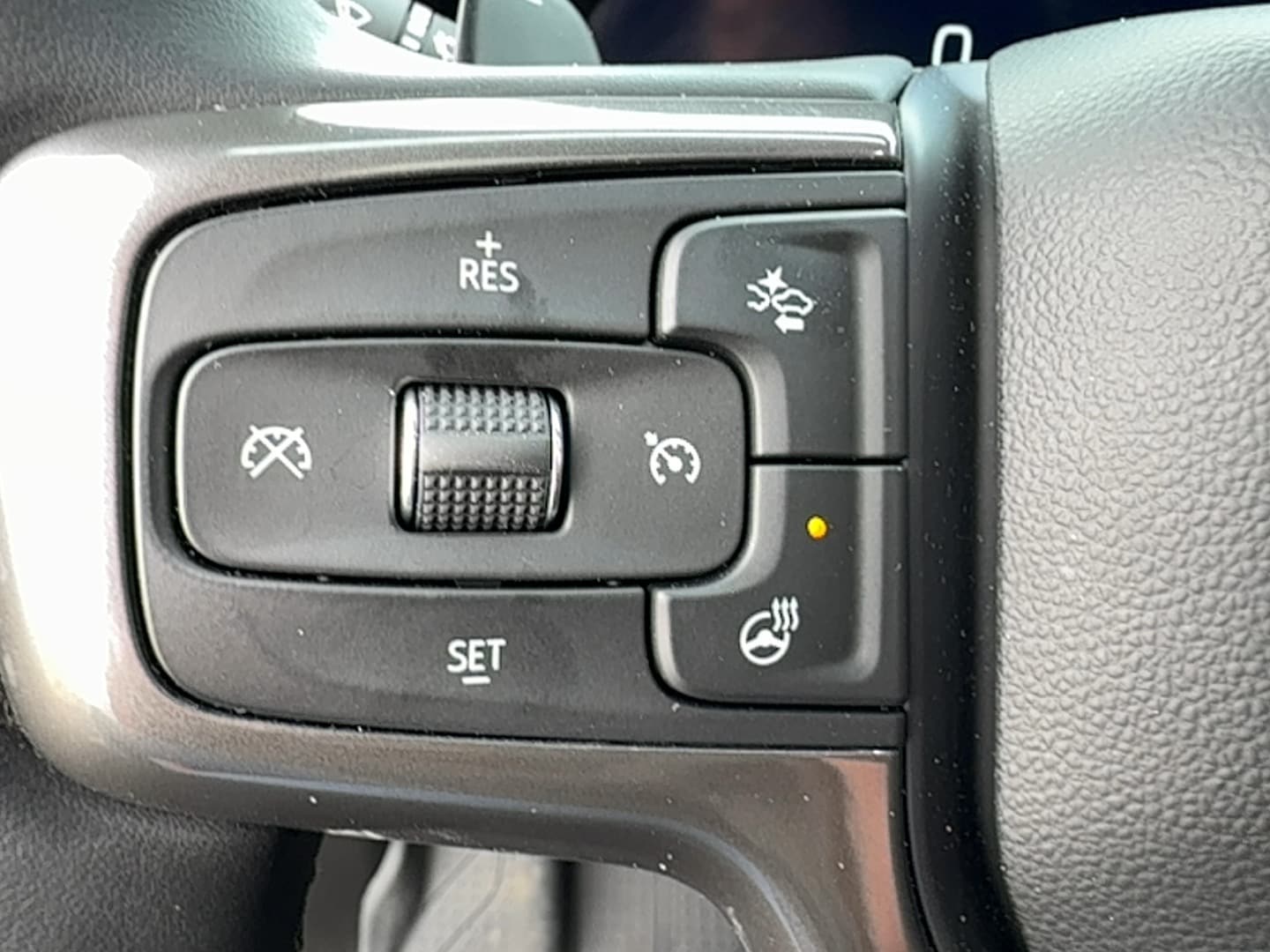 2024 Chevrolet Silverado 1500 ZR2 - Photo 20