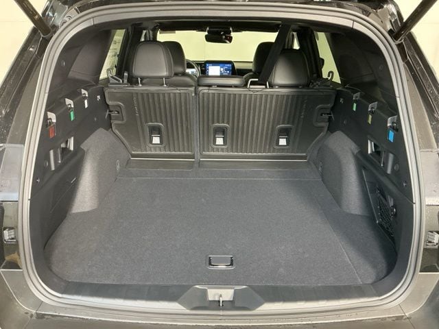 2026 Subaru Outback Limited - Photo 22