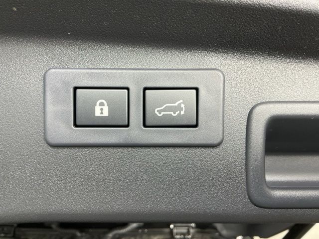 2026 Subaru Outback Limited - Photo 23
